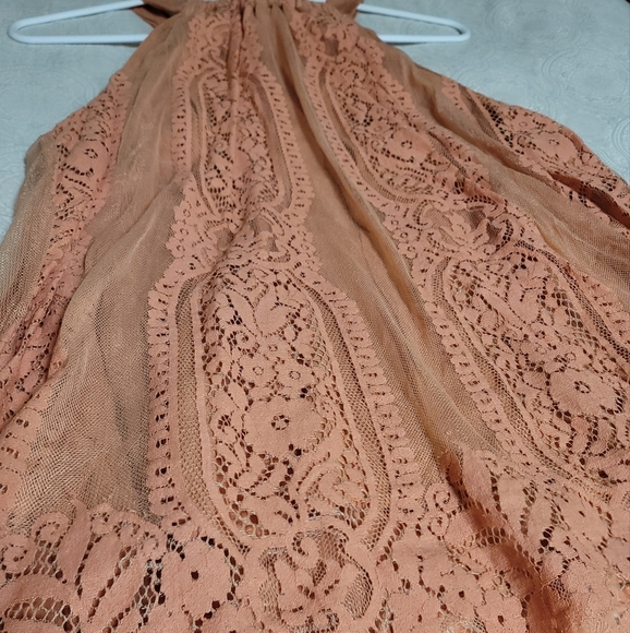 Lace Halter Swing Tank - Picture 2 of 5